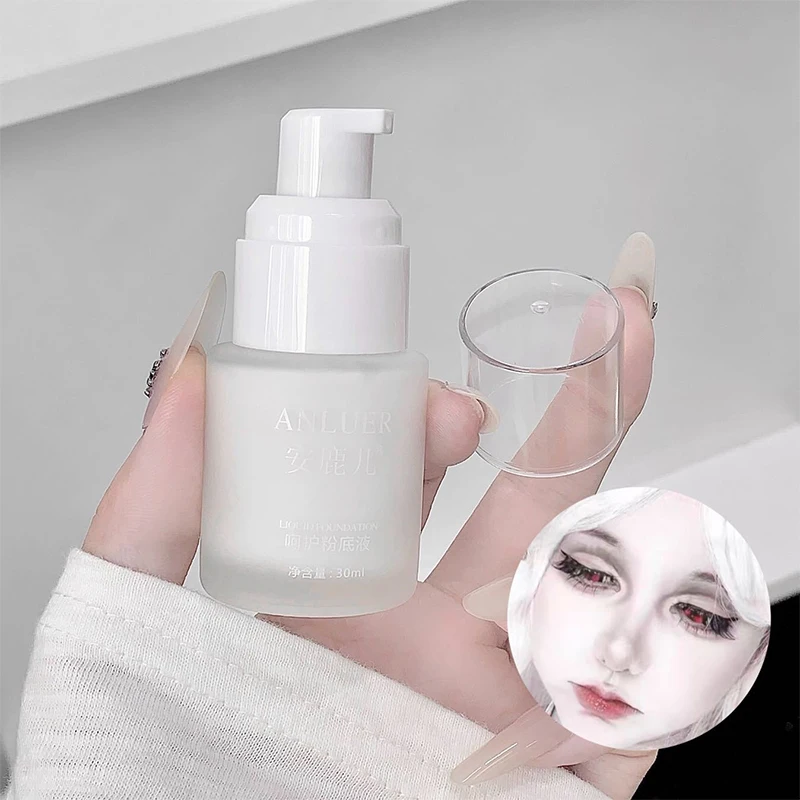 Matte White Liquid Foundation  - Cosplay Prop Primer recension och pris